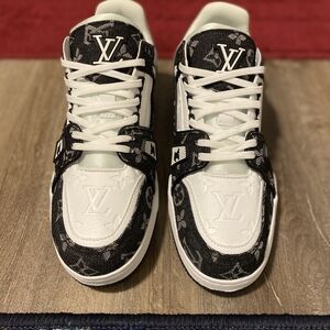Louis Vuitton Black and White Men's Sneakers